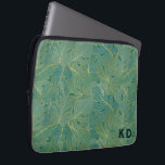 Capa Para Notebook Padrão de folhas verdes e douradas<br><div class="desc">Esta folha de palma verde-muda e dourada,  um padrão sem soldadura,  é uma maneira elegante e na moda de enrolar seus presentes para qualquer ocasião.</div>