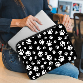 Capa Para Notebook Padrão de patas, impressões de pata, preto e branc