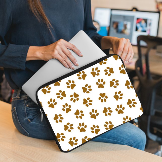 Capa Para Notebook Padrão De Patas, Patas De Cachorro, Patas Douradas (Criador carregado)