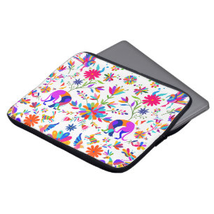 Capa Para Notebook Padrão estilo Otomi de Weims, Coelhos e Pássaros