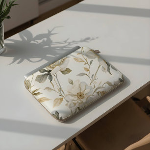 Capa Para Notebook Padrão Floral Branco Delicado em Aquarela