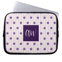 Padrão Floral das Iniciais Blush & Violet Stripes