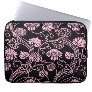 Capa Para Notebook Padrão Floral Retro Rosa no Preto