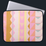 Capa Para Notebook Padrão Geométrico de Cores Rosa e Pastel<br><div class="desc">Um doce design geométrico de formas modernas em tons cor rosa e pastel. Basta clicar em personalizar para adicionar texto ou imagens. Contacte-me com quaisquer perguntas ou pedidos.</div>