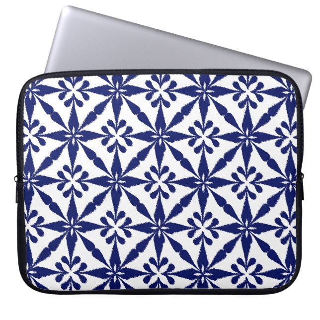 Capa Para Notebook Padrão Ikat Star - Marinho Azul e Branco (Frente)