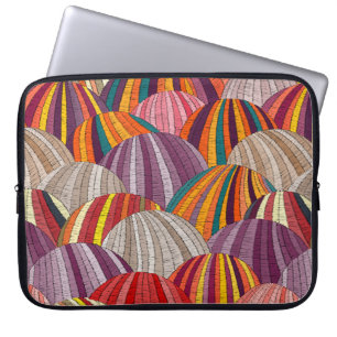 Capa Para Notebook Padrão ondulado bordado sem costura. Prados próp