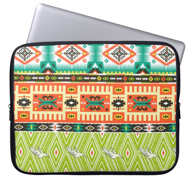 Capa Para Notebook Padrão tribal sem costura com elementos geométrico (Frente)
