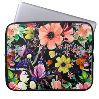 Capa Para Notebook Padrão uniforme floral de aquarelas. Diferentes bo