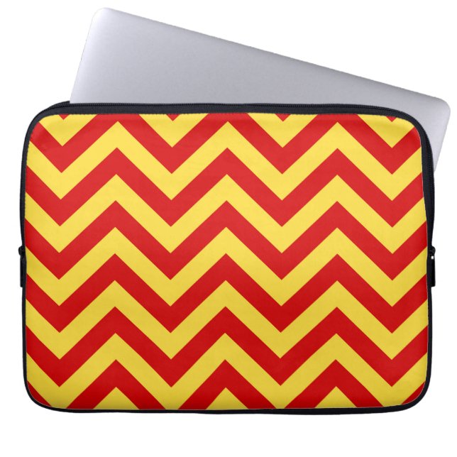 Capa Para Notebook Padrão ZigZag vermelho, abacaxi Grande Chevron Zig (Frente)