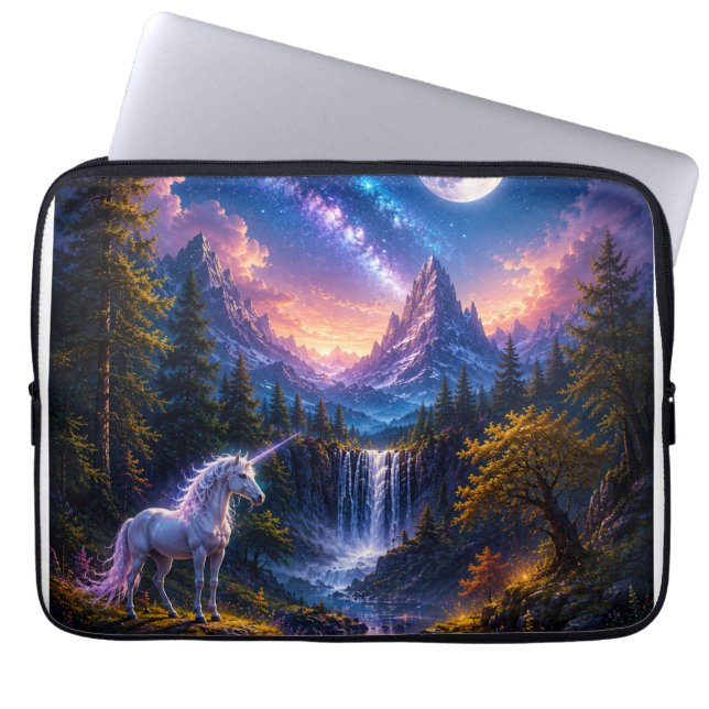Capa Para Notebook Paisagem Fantástica de Unicórnio ao Luar (Frente)