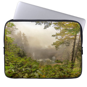 Capa Para Notebook Paisagem Florestal e Oceânica