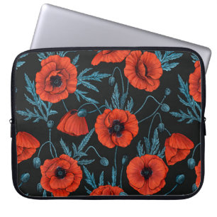 Capa Para Notebook Papagaios, vermelhos e azuis em preto