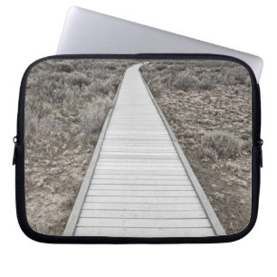 Capa Para Notebook Passeio à beira mar através do deserto