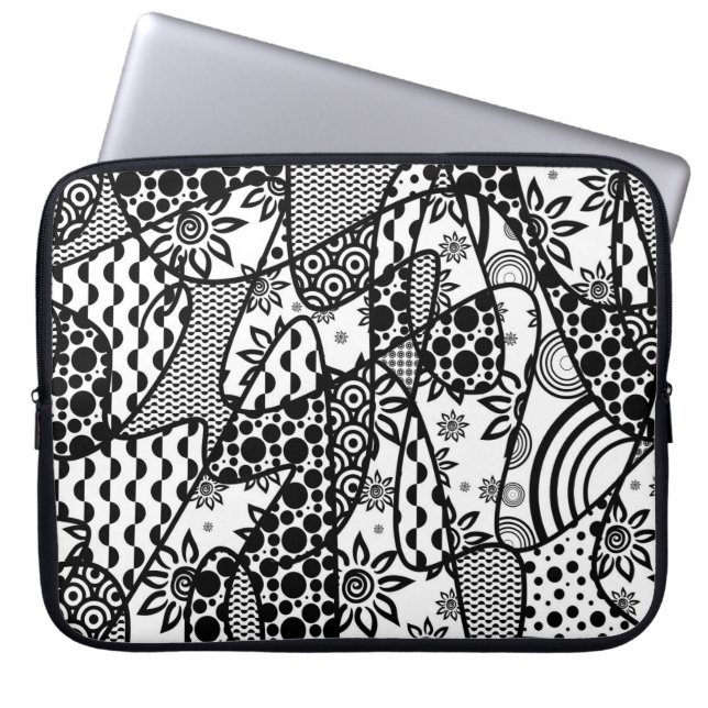 Capa Para Notebook Patchwork de Padrão Preto e Branco 03 (Frente)