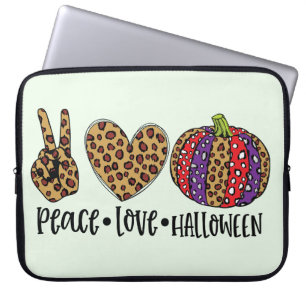 Capa Para Notebook Peace Love Halloween
