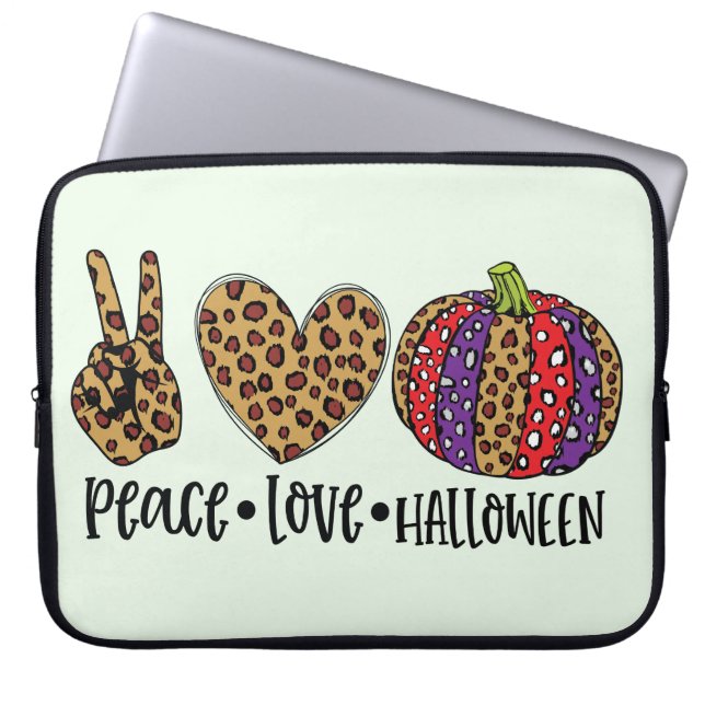 Capa Para Notebook Peace Love Halloween (Frente)
