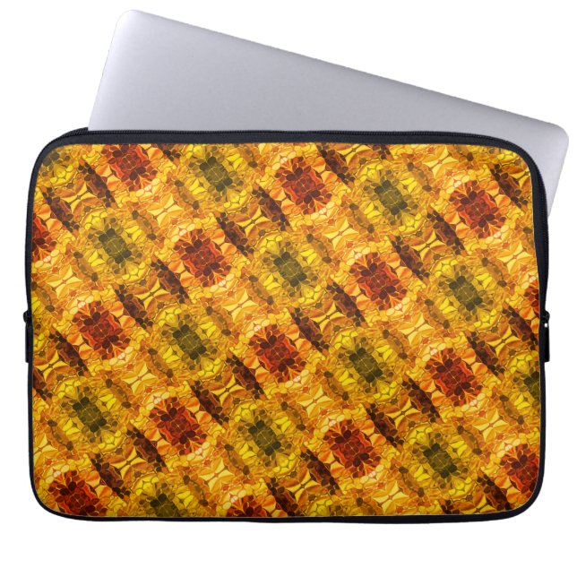 Capa Para Notebook Peças amarelas avermelhadas e formas geradoras (Frente)