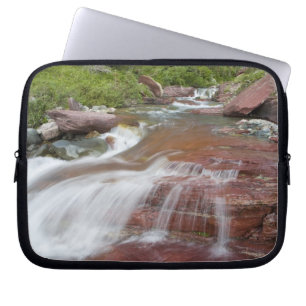 Capa Para Notebook Pedra vermelha em Baring Creek na Glacier National