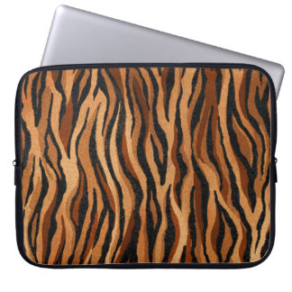 Capa Para Notebook Pele de tigre: padrão sem costura desenhado à mão.