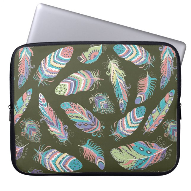 Capa Para Notebook Penas Boho Sem Olho Padrão. Etnia Tribal de Volta (Frente)