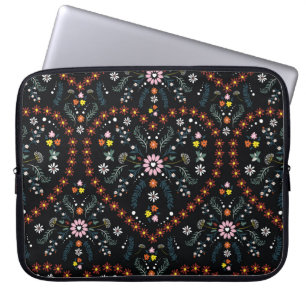 Capa Para Notebook Pequeno coração das flores: fantasia sem problemas