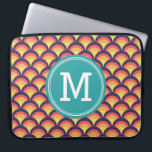 Capa Para Notebook Personalize o monograma geométrico das ondas<br><div class="desc">Esta bolsa de laptop monogrammed à moda caracteriza um teste padrão geométrico das ondas originais da multi-cor. Personalize-a substituindo o texto do placeholder. Para mais opções como mudá-la a pia batismal e é clique do tamanho "personaliza-o" botão. nota do *Please que o Watermark de Zazzle que aparece na estréia do...</div>