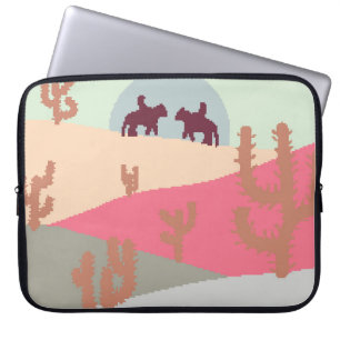 Capa Para Notebook Picos da paisagem de montanha no pôr do sol em pan