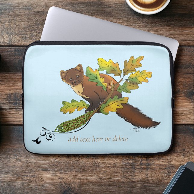 Capa Para Notebook Pine Marten Autumn Leaves (Criador carregado)