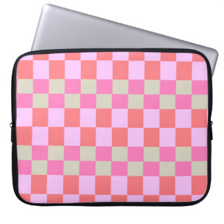 Capa Para Notebook Pink and Sand Beige Retro Checkerboard Pattern