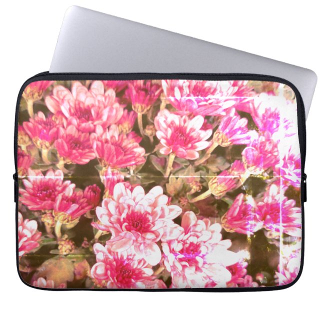 Capa Para Notebook Pink Floral Bloom Pattern – Soft Botanical Design (Frente)
