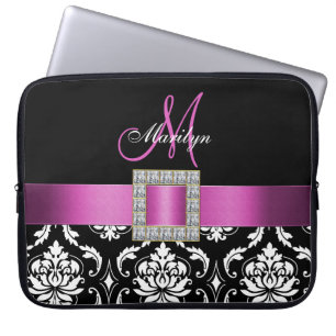 CAPA PARA NOTEBOOK PINK, MONOGRAMA NEGRO