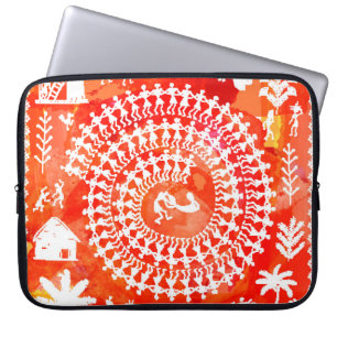Capa Para Notebook Pintura de Warli - desenhada à mão como tradiciona