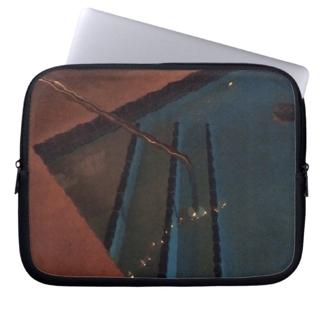 Capa Para Notebook Piscina Noturna (Frente)