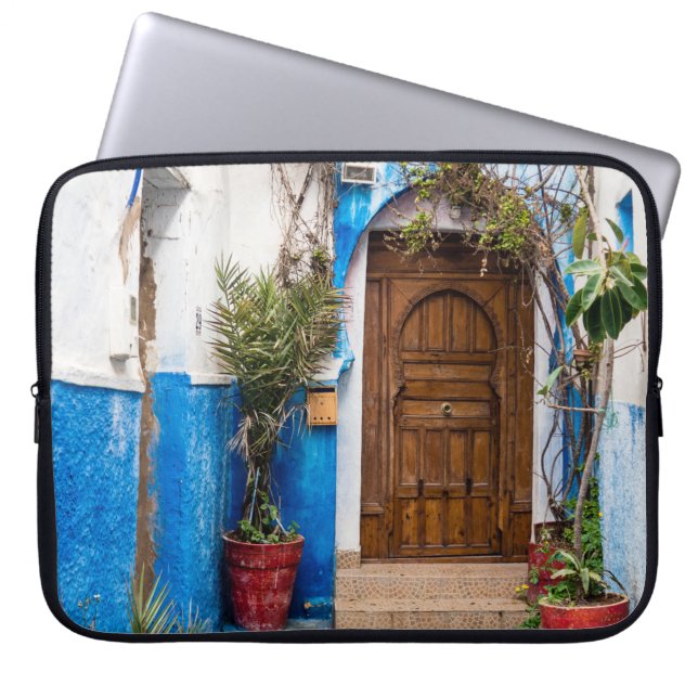 CAPA PARA NOTEBOOK PLANTA DE CABEÇA VERDE PERTO DA PAREDE (Frente)