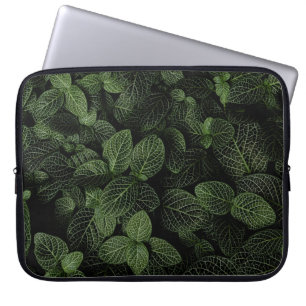 CAPA PARA NOTEBOOK PLANTA DE FOLHAS VERDE E BRANCA