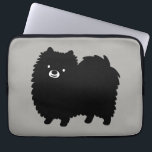 Capa Para Notebook Pomerano Preto Cinto | Fluffy Cartoon Dog<br><div class="desc">Desenho bonito de um Pomeraniano preto liso. Uma capa de computador de laptop perfeita para qualquer um que ama um Pom. Visite o Doodle World de Jenn para designs Pommy ainda mais divertidos e acessórios legal de computador.</div>