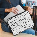 Capa Para Notebook Pontos Dalmáticos, Pontos Dalmáticos, Preto e Bran<br><div class="desc">Padrão de pontos dalmáticos bonitos,  divertidos e adoráveis em preto e branco. Presente moderno e moderno,  perfeito para amante dalmata em sua vida.</div>