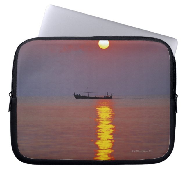 Capa Para Notebook Por do sol e mar 2 (Frente)