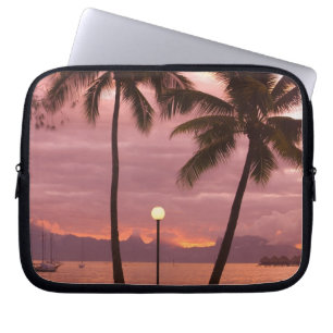 Capa Para Notebook Pôr do sol sobre Moorea a partir do Sofitel Maeva