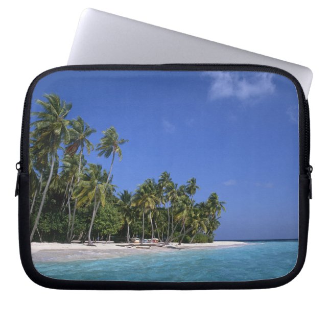 Capa Para Notebook Praia com palmeiras, Maldivas (Frente)