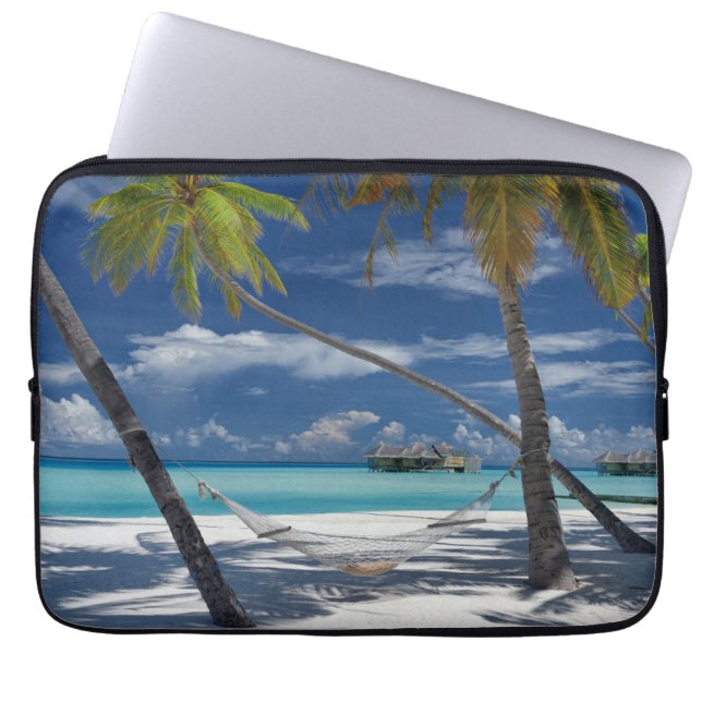 Capa Para Notebook Praias Tropicais | Sandy Beach, Maldivas (Frente)