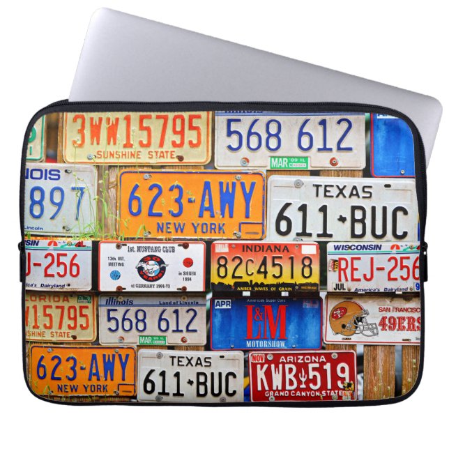 Capa Para Notebook Pratos de Licença Antigos (Frente)