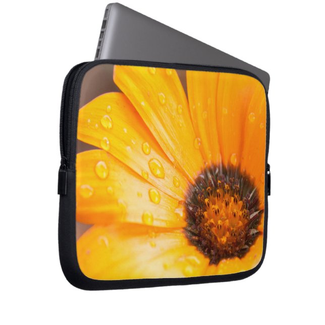 Capa Para Notebook Primavera Flash African Daisy Close-up laranja (Frente Esquerda)
