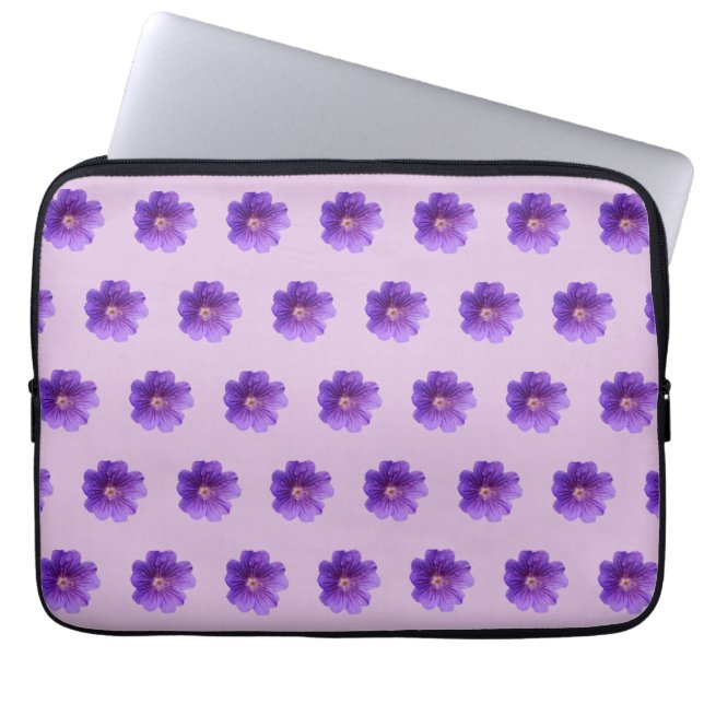 Capa Para Notebook Púrpura Geranium Flower Padrão sem costura em (Frente)