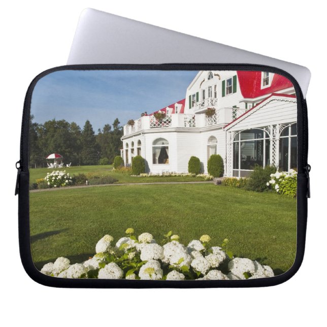 Capa Para Notebook Quebec, Canadá. Hotel Histórico Tadoussac, 3 (Frente)