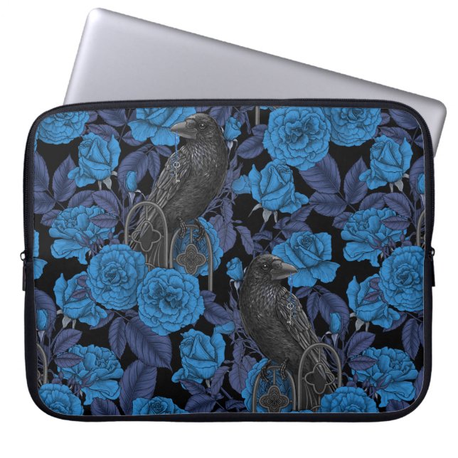 Capa Para Notebook Ravens e rosas azuis (Frente)