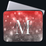 Capa Para Notebook Red & Cinza Bokeh Modern Monogramle Sparkle<br><div class="desc">Esta bolsa de laptop tem um fundo de brilho vermelho e cinza. Simples e contemporâneo. Preencha-o com um monograma personalizado e nome. Criado pela imprensa simplesmente de farmácia.</div>