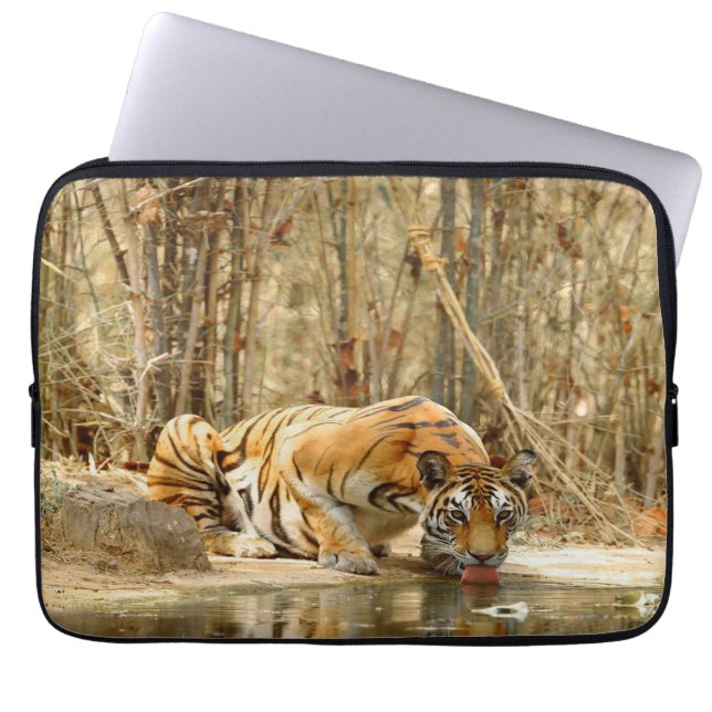 Capa Para Notebook Reflexão do Tigre (Frente)
