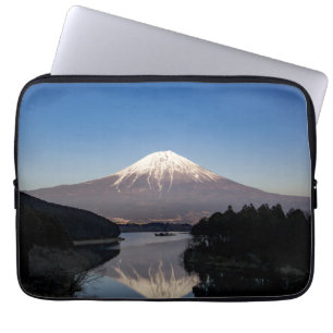 Capa Para Notebook Reflexão sobre o Lago Fuji