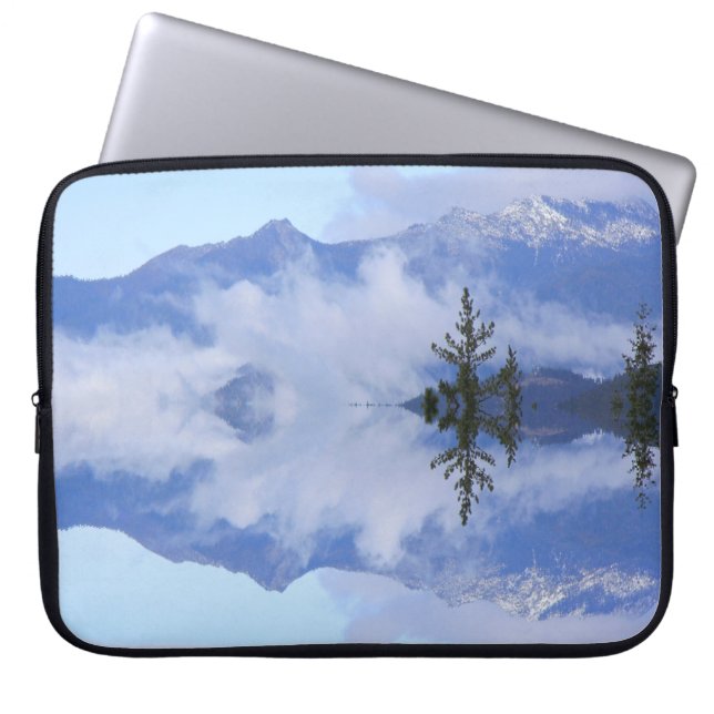 Capa Para Notebook Reflexões de Trinity Alps..... (Frente)